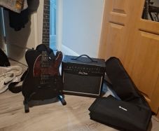 electric guitar harley benton TE20-HH with amp