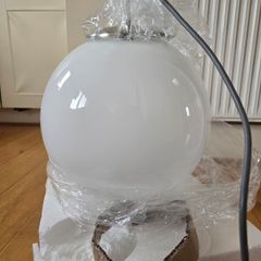 Atom10 opal ball pendant light