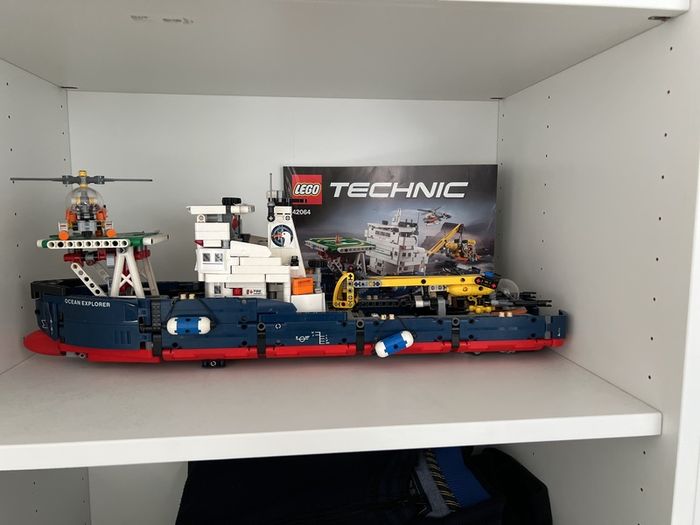 Lego Technic ocean explorer