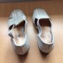 Ladies Silver Summer Comfort Shoes size 6 Image 4