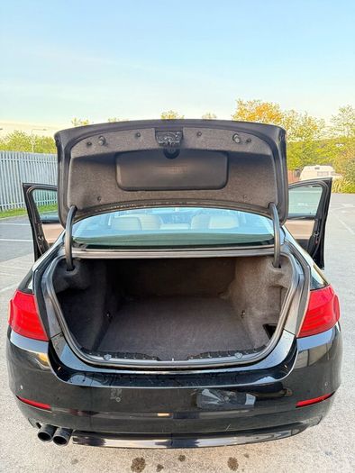 BMW 5 Series - 520d 2011 Black