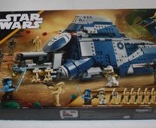 LEGO Star Wars 75435 Battle of Felucia Separatist MTT Set