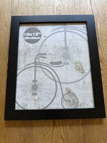 Black photo frame
