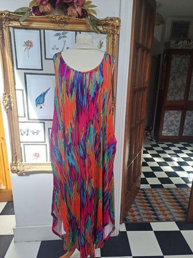 Maxi multicoloured summer dress with pockets