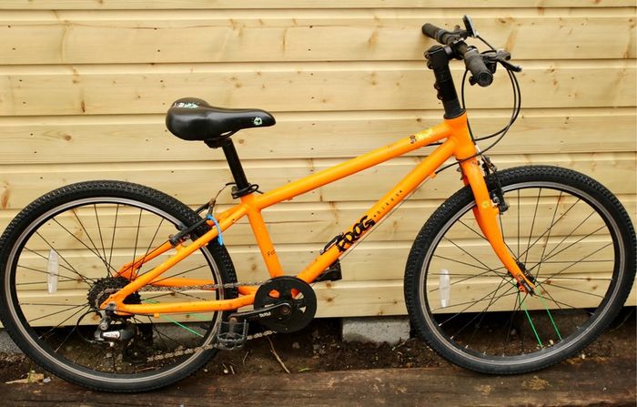 Frog 62 Kids Bike Good Working Order Needs Minor Service