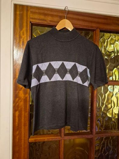 Dressbarn. Short Sleeve Jumper