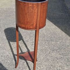 Sheraton Revival Mahogany Jardinere With Satinwood Inlay