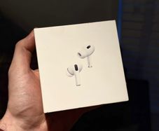 NEW AirPods Pro 2nd Gen (USB-C).