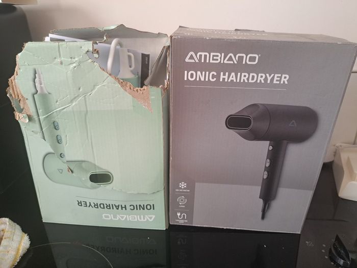 Hair dryer