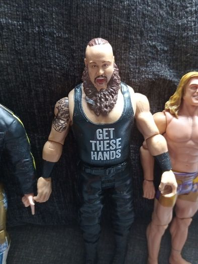 WWe wrestling figures