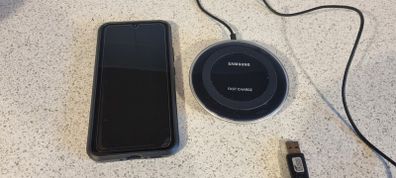 Samsung EP-PN920 Wireless Fast Charging Pad