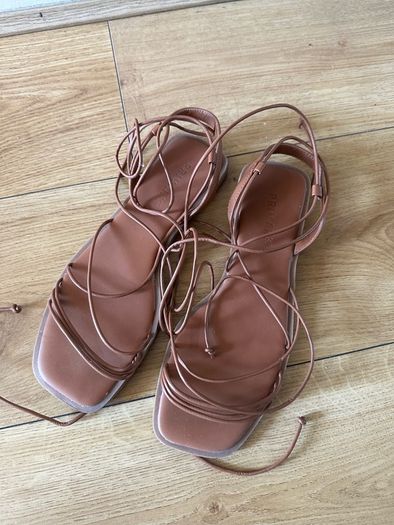 Immaculate Gladiator sandals