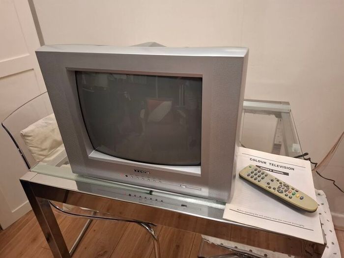 Lexsor 14" Crt Tv
