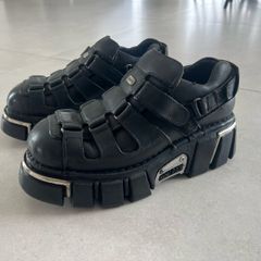 New Rock boots shoes size 8
