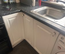 Kitchen presses