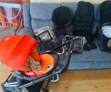 Cybex Priam Platinum with footmuff and car seat Cybex Cloud Q