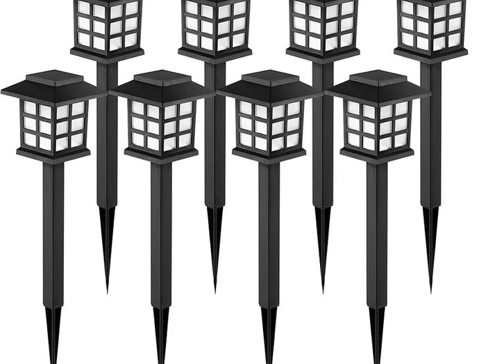 Solar Lights Outdoor Garden, 8 Pack Garden Lights Solar Powered Waterproof, Solar Lights Outdoor, Landscape, Path, Yard, Patio, Driveway,Pathway,Warm White,Auto ON/Off