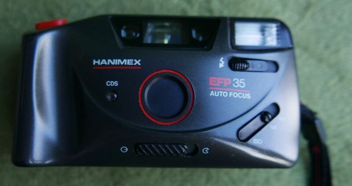 Hanimex EFP 35 Auto Focus 35mm Film Point and Shoot Camera - Tested
