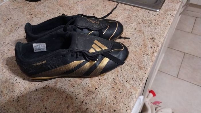 Size 3.5 addidas