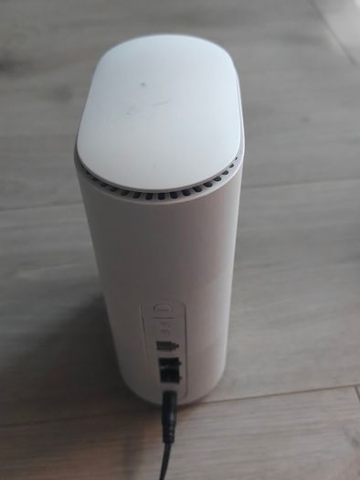 ZTE MC801A 5G WiFi Router - Unlocked