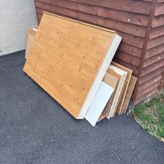 scrap timber/fire wood