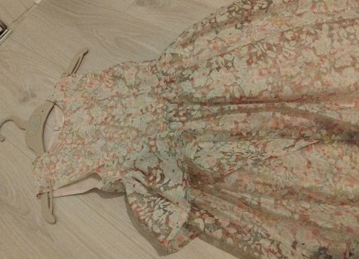 Leigh Tucker Willow pink floral Dress size 7-8