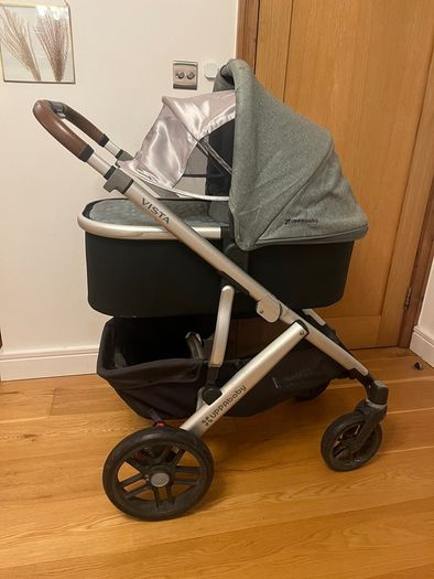 UPPAbaby Vista Frame + Bassinet + rain cover + more.