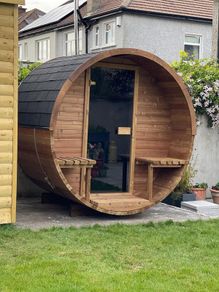 Barrel sauna