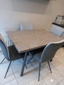 Grey table & 4 chairs