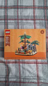 LEGO African Savanna Diorama Set 40784