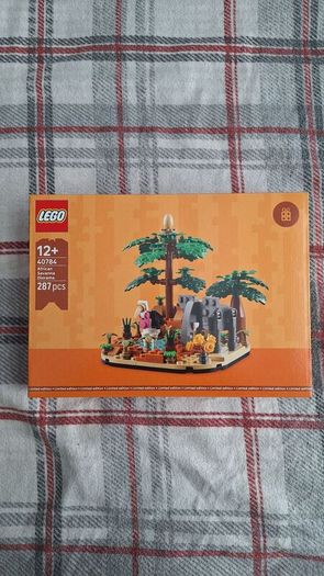 LEGO African Savanna Diorama Set 40784