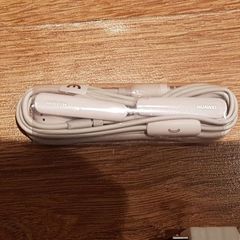 HUAWEI P9 3.5mm Clear Voice In-ear Earphone with Built-in Mic Headset