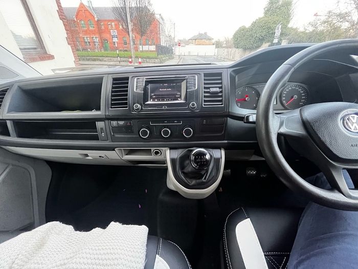 VW Transporter Camper