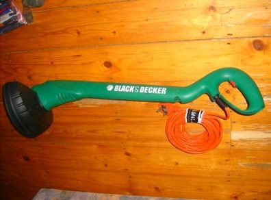grass trimmer