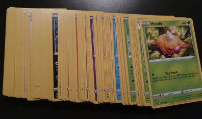 Vivid Voltage Pokemon Complete Set Of Common & Uncommon 71 Cards No Trainers