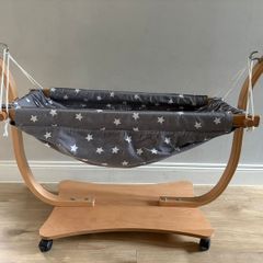 baby cradle-
