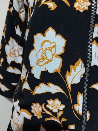 River Island Floral print Jacket, New With Tags