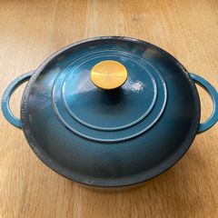Cast Iron Pot