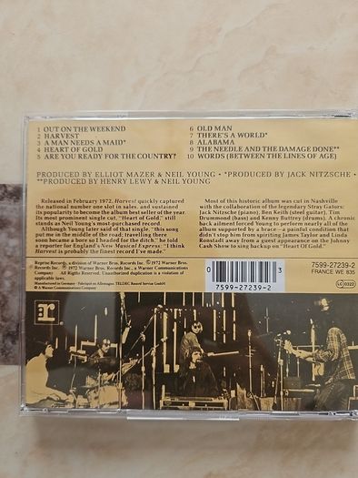 Neil Young CD  - Harvest