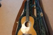 Martin Custom Shop mini guitar