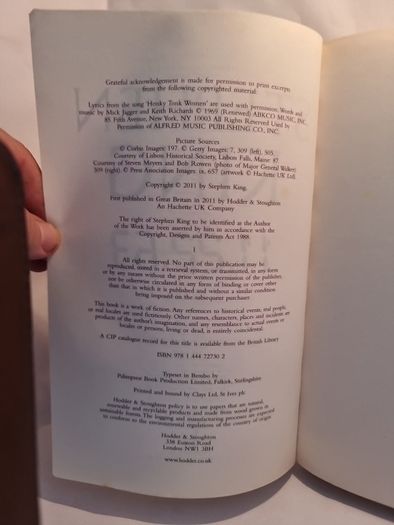Two Stephen King First Edition paperbacks.
