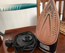 Cordless Iron