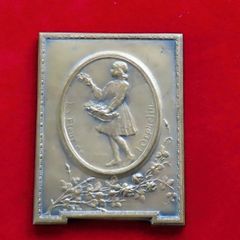 Antique Bronze WW1 1917 - Flower of the Orphan's Medal - 79 grams