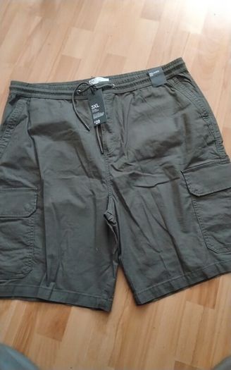 Shorts Men .. Size: XX/Large..46"/48" Waist