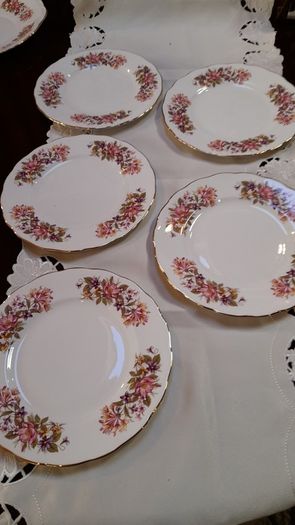Colclough "Wayside" tea and dinnerware
