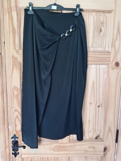Stunning black 2 piece outfit