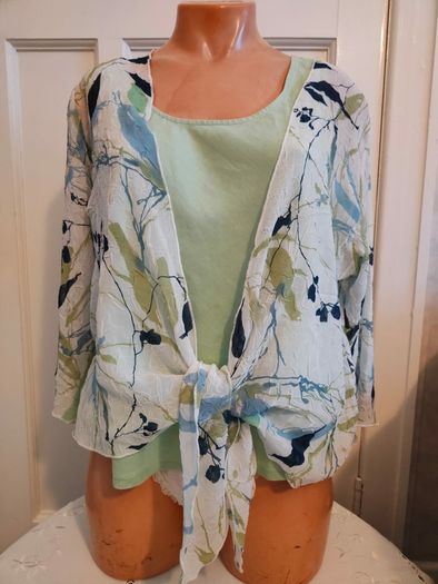 Linen Top from Adini