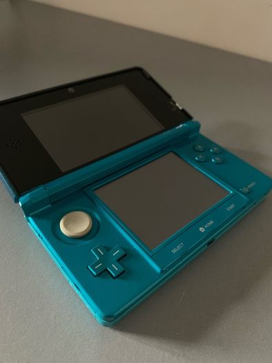 Nintendo 3DS Boxed