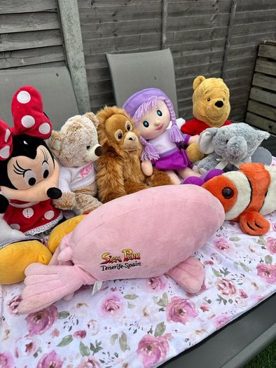 stuffed toys