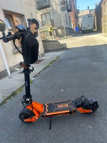 RCB D7 scooter for sale, only 4 months old!